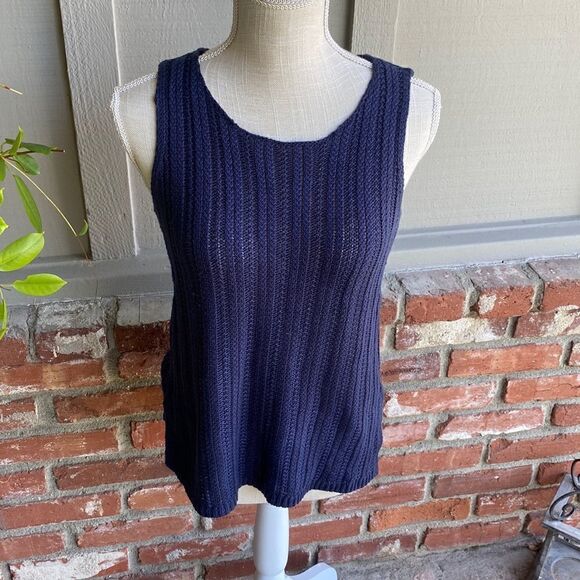 Marled Sweaters - NWT - Marled Sleeveless Crewneck Acrylic Knit Sweater in Navy Blue Size: XS